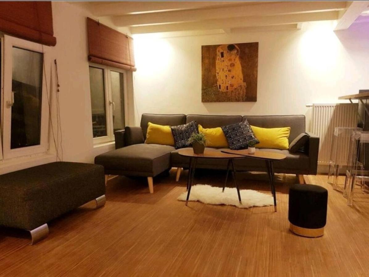 Beautiful Duplex In The Center Of Brussels Apartment ภายนอก รูปภาพ
